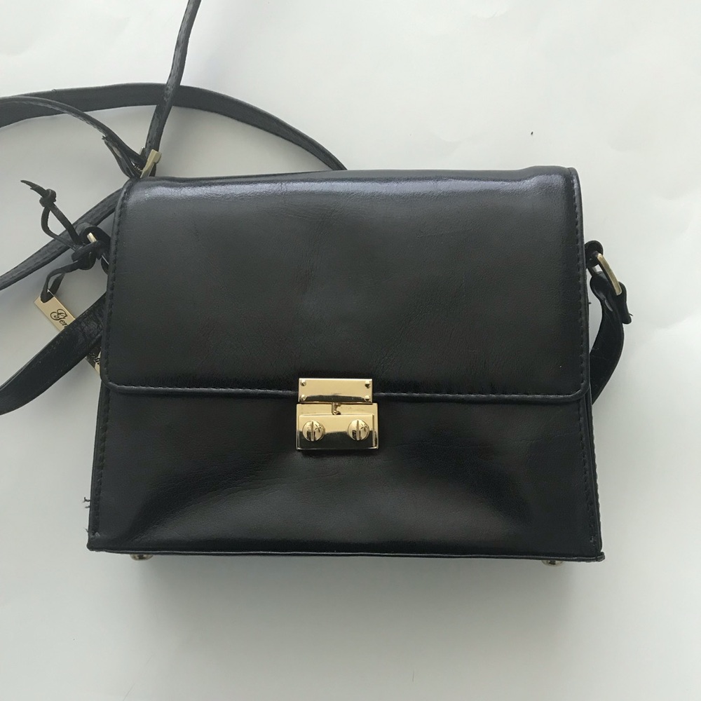 Structured Black Leather Crossbody Bag with Gold-Tone Lock
